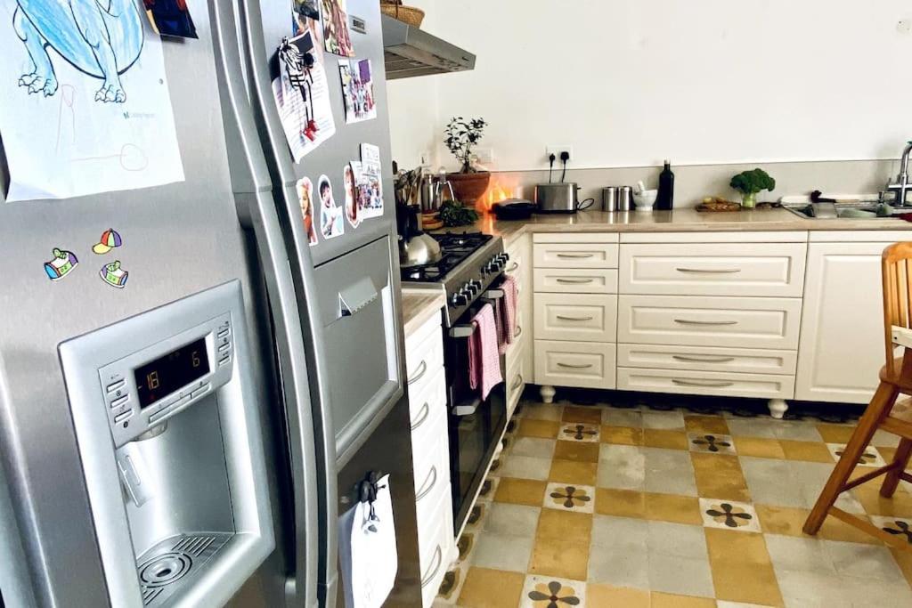 モスタFree Breakfast, Pool, Spacious Aircon Hideawayアパートメント エクステリア 写真
