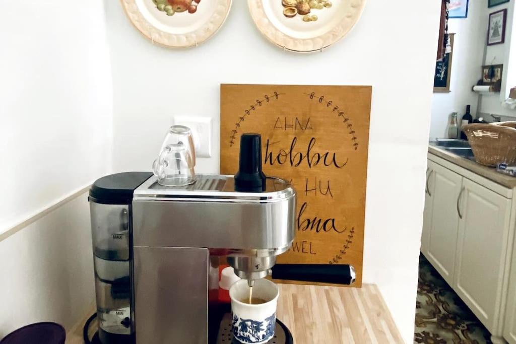 モスタFree Breakfast, Pool, Spacious Aircon Hideawayアパートメント エクステリア 写真