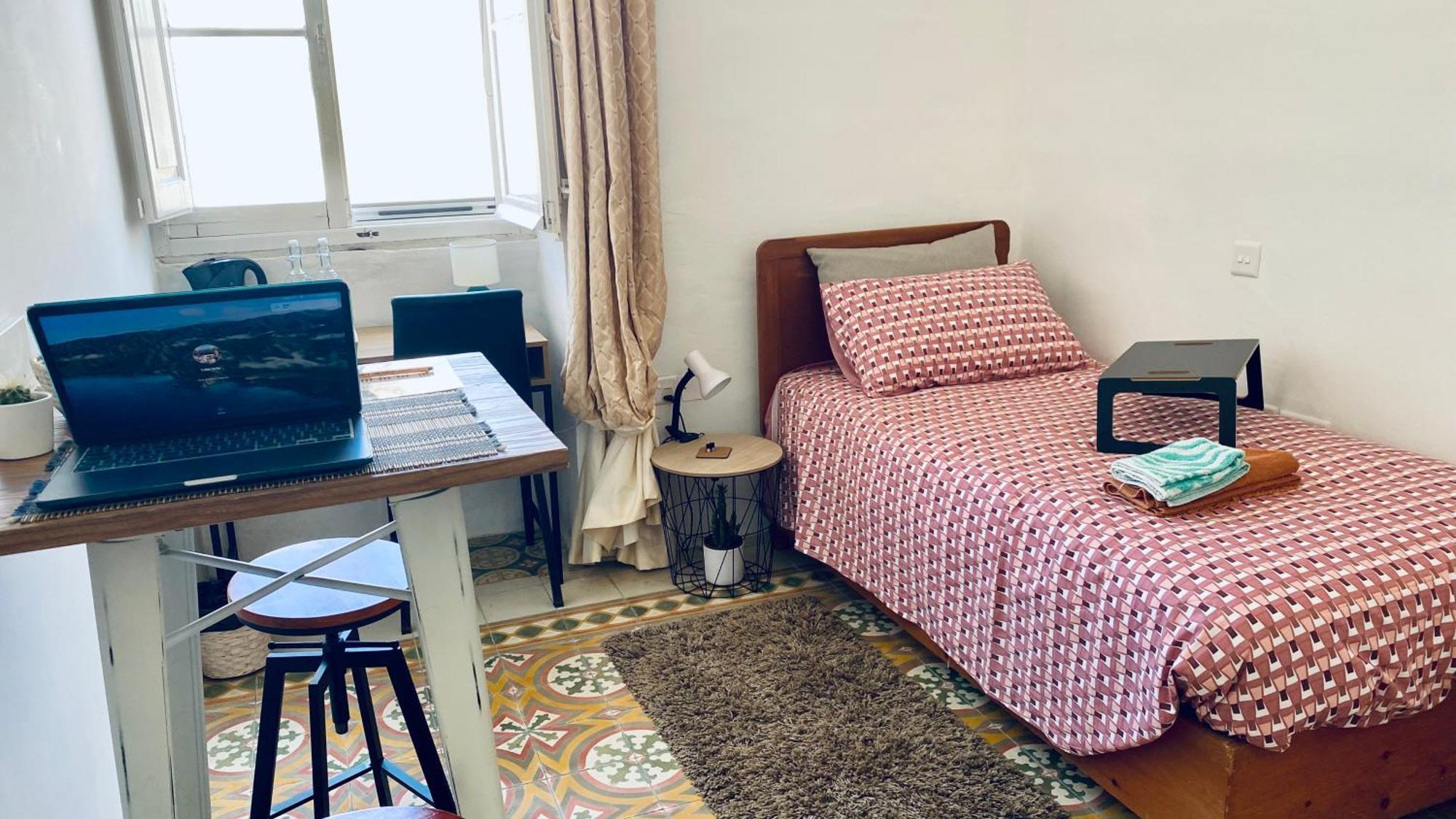 モスタFree Breakfast, Pool, Spacious Aircon Hideawayアパートメント エクステリア 写真