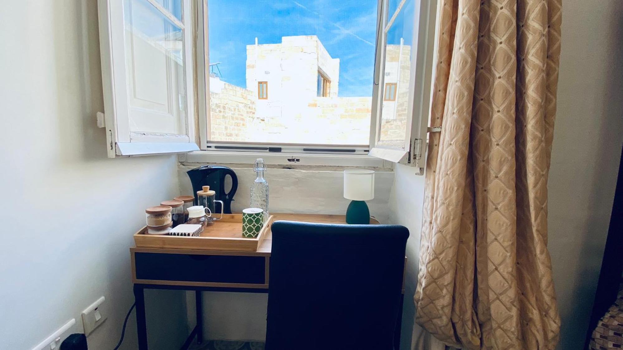 モスタFree Breakfast, Pool, Spacious Aircon Hideawayアパートメント エクステリア 写真